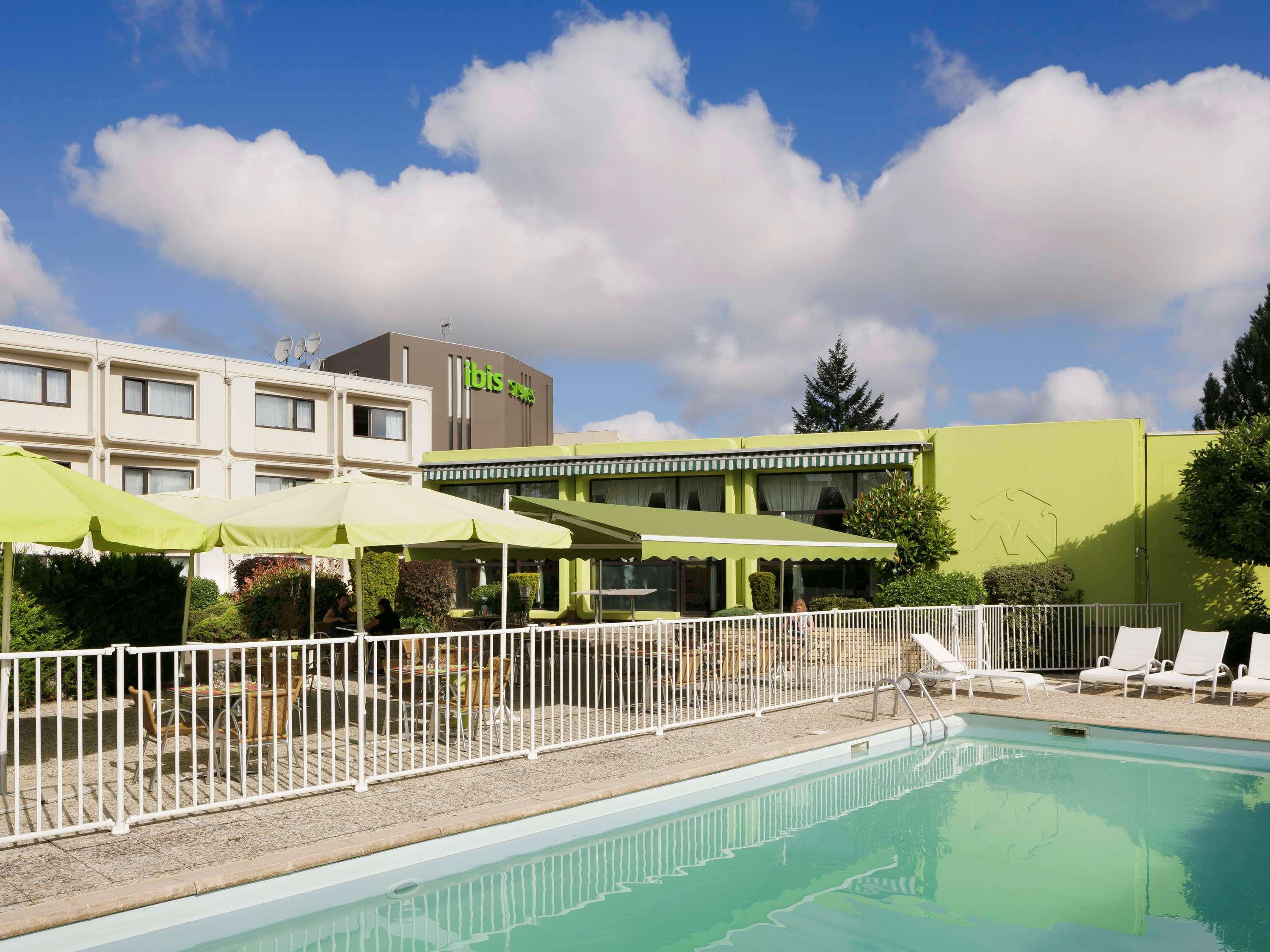 Hotel Ibis Styles Chalon Sur Saone Exterior foto