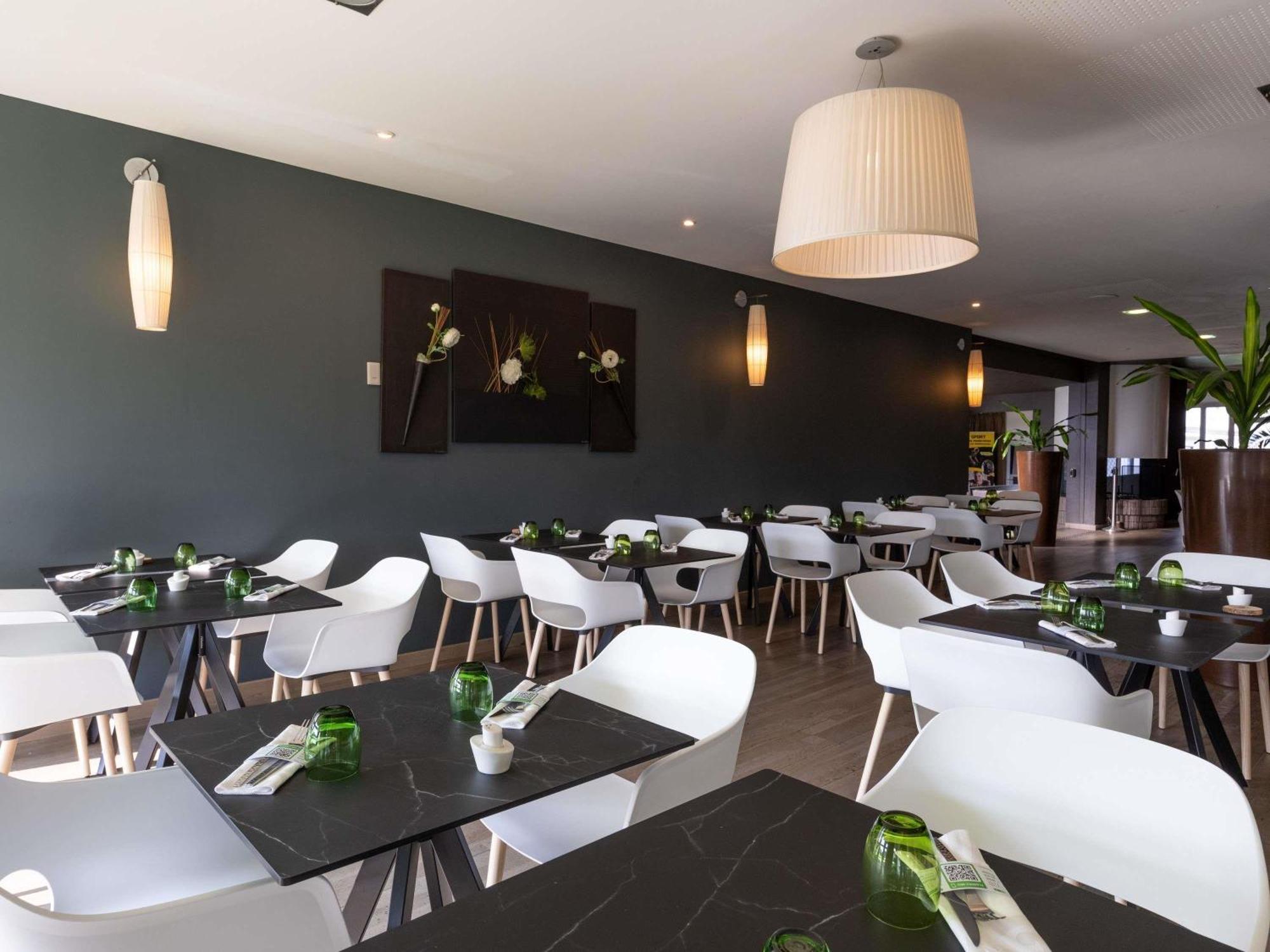 Hotel Ibis Styles Chalon Sur Saone Exterior foto